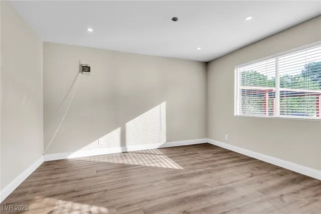 $4,250 | 6845 Coley Avenue, Las Vegas, NV 89146