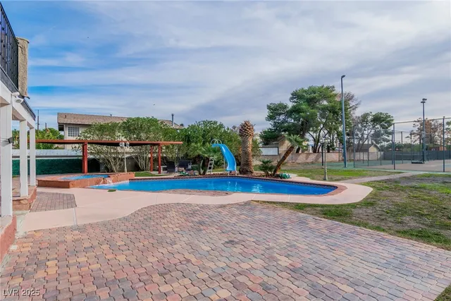 $4,250 | 6845 Coley Avenue, Las Vegas, NV 89146