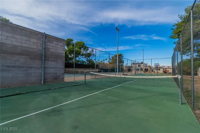 $4,250 | 6845 Coley Avenue, Las Vegas, NV 89146