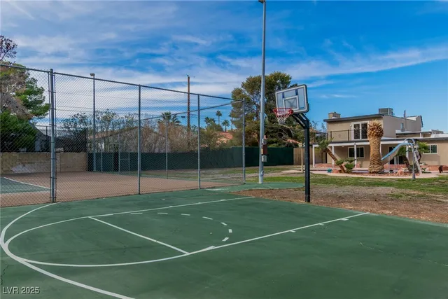 $4,250 | 6845 Coley Avenue, Las Vegas, NV 89146