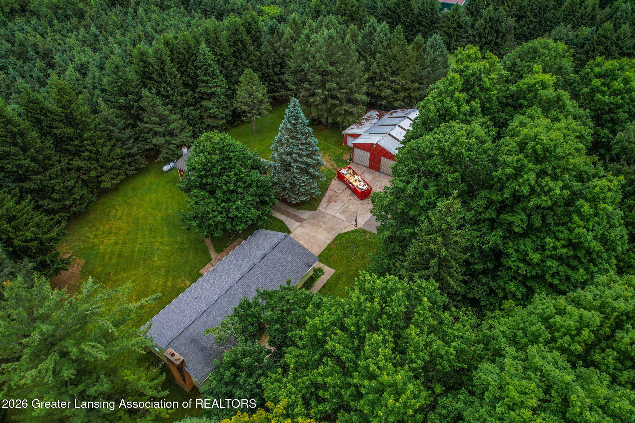 916 North Ainger Road Charlotte, MI 48813 - Photo 10 of 43 10-web-or-mls-dji_fly_20260624_095140_39