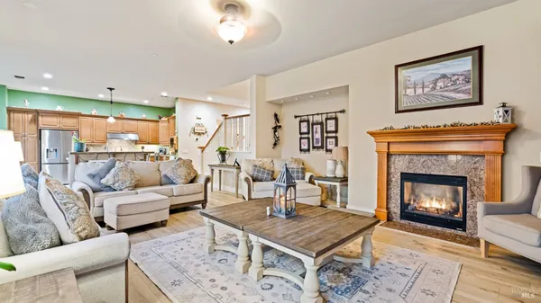 $999,000 | 112 Zinfandel Court, Cloverdale, CA 95425