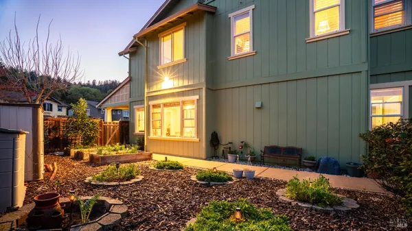 $999,000 | 112 Zinfandel Court, Cloverdale, CA 95425