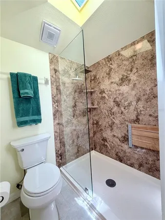 $329,000 | 1460 Mahogany Lane, Palm Harbor, FL 34683