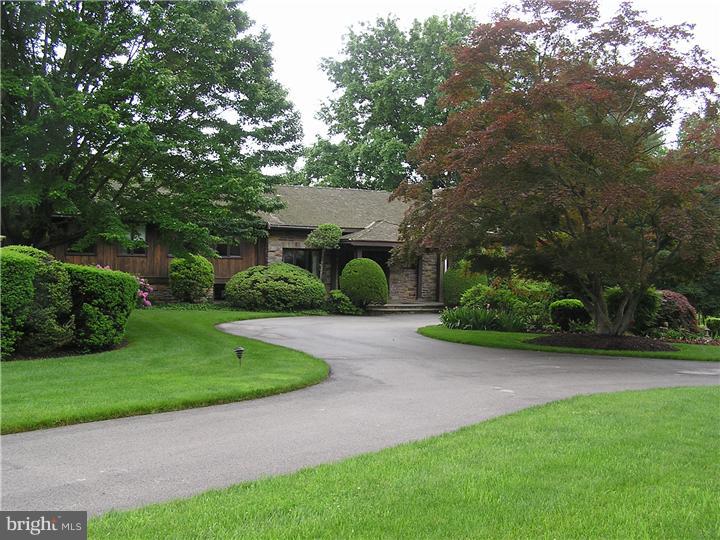 1711 Sharpless Road Jenkintown, PA 19046 - Photo 1 of 14 Gallery Image 1
