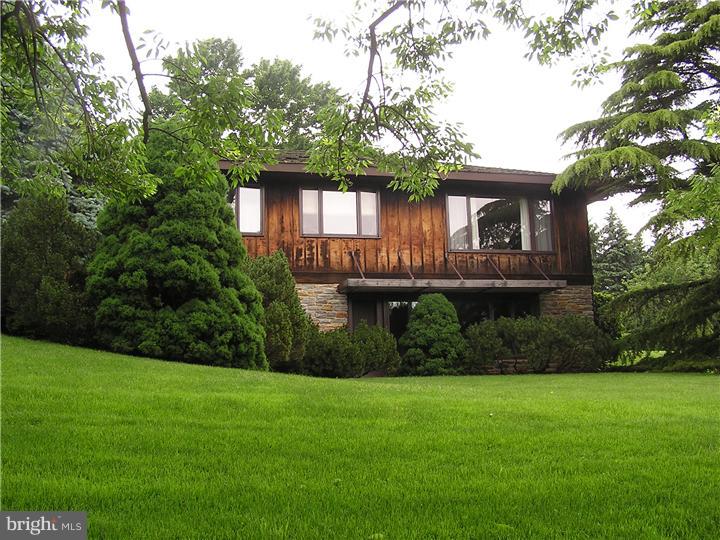 1711 Sharpless Road Jenkintown, PA 19046 - Photo 4 of 14 Gallery Image 4