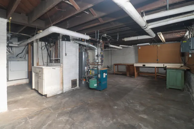 $175,000 | 2028 Carter Street, Racine, WI 53402