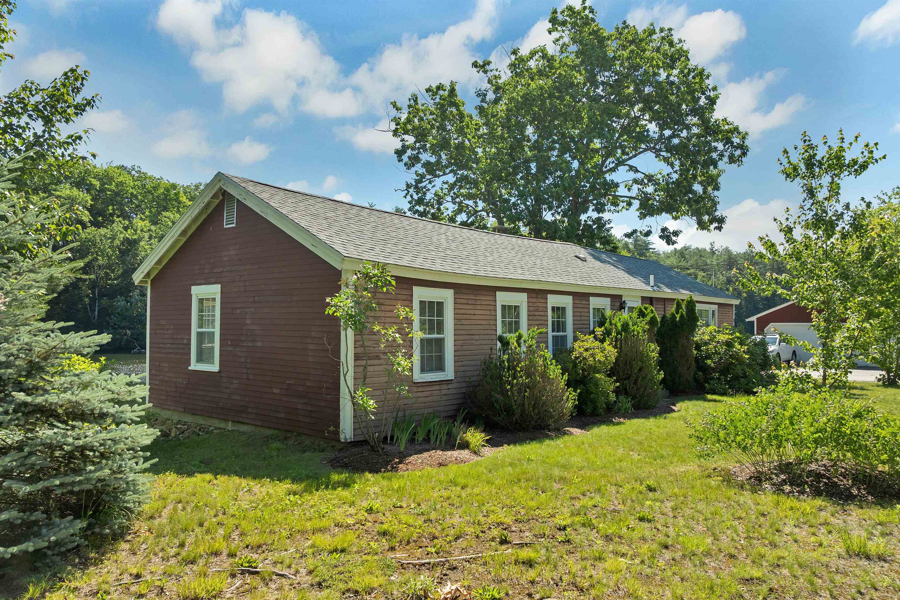 269 Chance Pond Road Franklin, NH 03235 - Photo 6 of 41