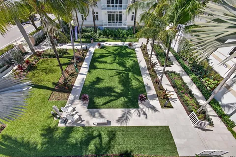 $1,250,000 | 182 Lake Drive, Unit 5301, Palm Beach Shores, FL 33404