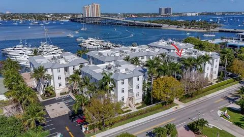 $1,250,000 | 182 Lake Drive, Unit 5301, Palm Beach Shores, FL 33404