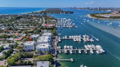 $1,250,000 | 182 Lake Drive, Unit 5301, Palm Beach Shores, FL 33404