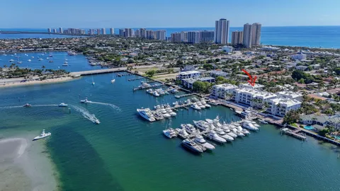 $1,250,000 | 182 Lake Drive, Unit 5301, Palm Beach Shores, FL 33404