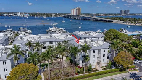 $1,250,000 | 182 Lake Drive, Unit 5301, Palm Beach Shores, FL 33404