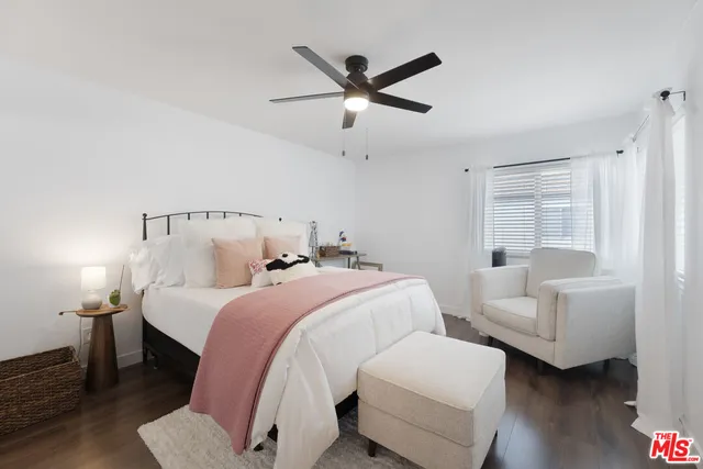 $589,000 | 25795 Vista Fairways Drive, Valencia, CA 91355