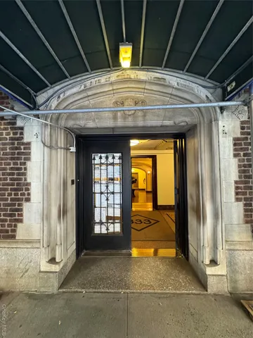 a view of entrance door of the house