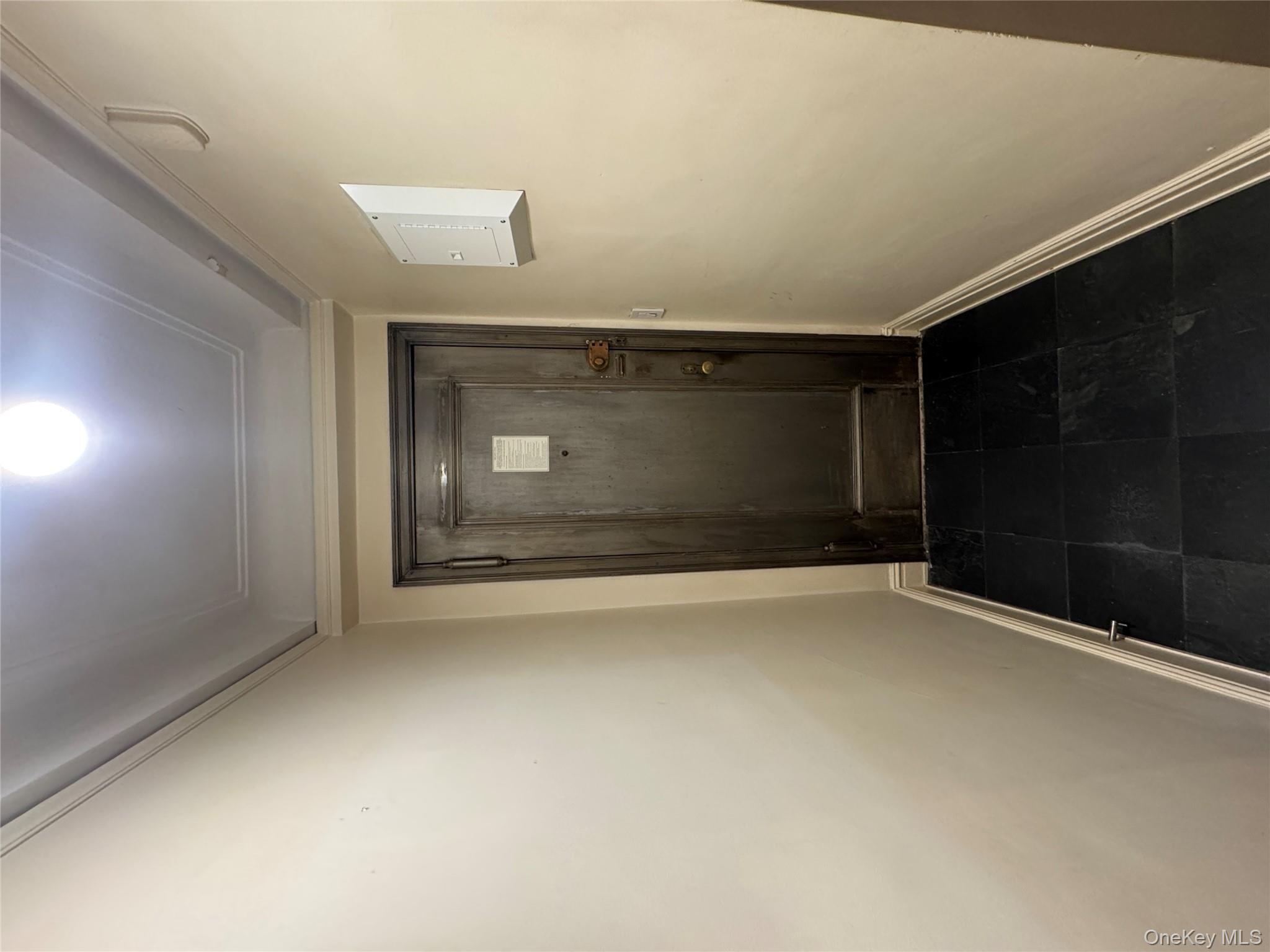 333 East 53rd Street, Unit 5C Manhattan, NY 10022 - Photo 26 of 27 a view of small space