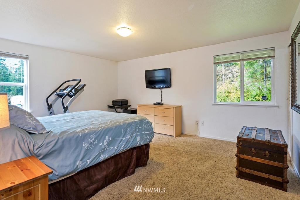 14664 Forest Glen Road Southwest Port Orchard, WA 98367 - Photo 7 of 8 Gallery Image 7