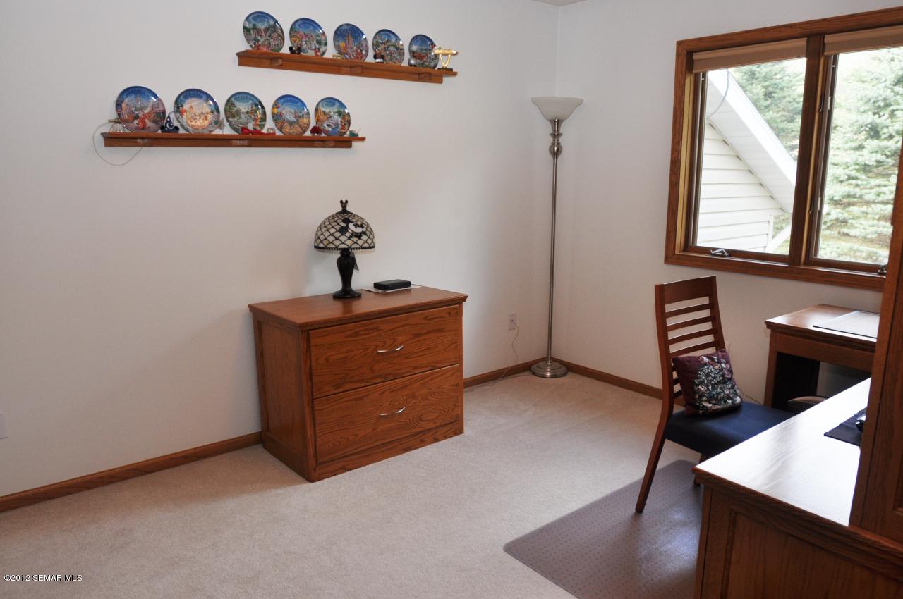 1011 Goldfinch Lane Northeast Rochester, MN 55906 - Photo 13 of 25 Gallery Image 13