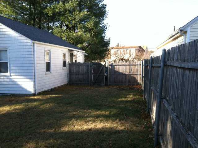 54 Laconia Road Cranston, RI 02920 - Photo 11 of 14 Yard/Garden.