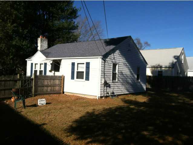 54 Laconia Road Cranston, RI 02920 - Photo 2 of 14 Exterior Front.
