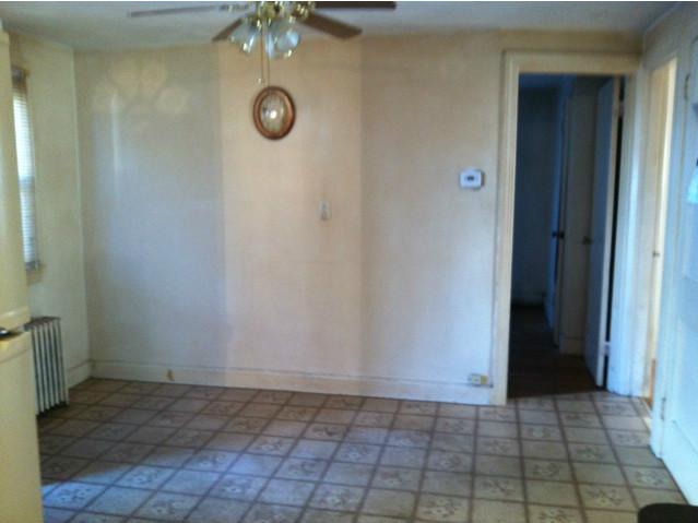 54 Laconia Road Cranston, RI 02920 - Photo 6 of 14 Dining Area.