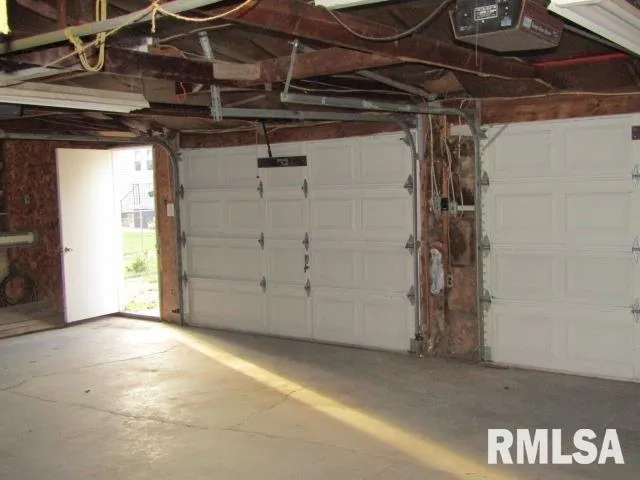 $55,000 | 430 West Church Street, Harrisburg, IL 62946