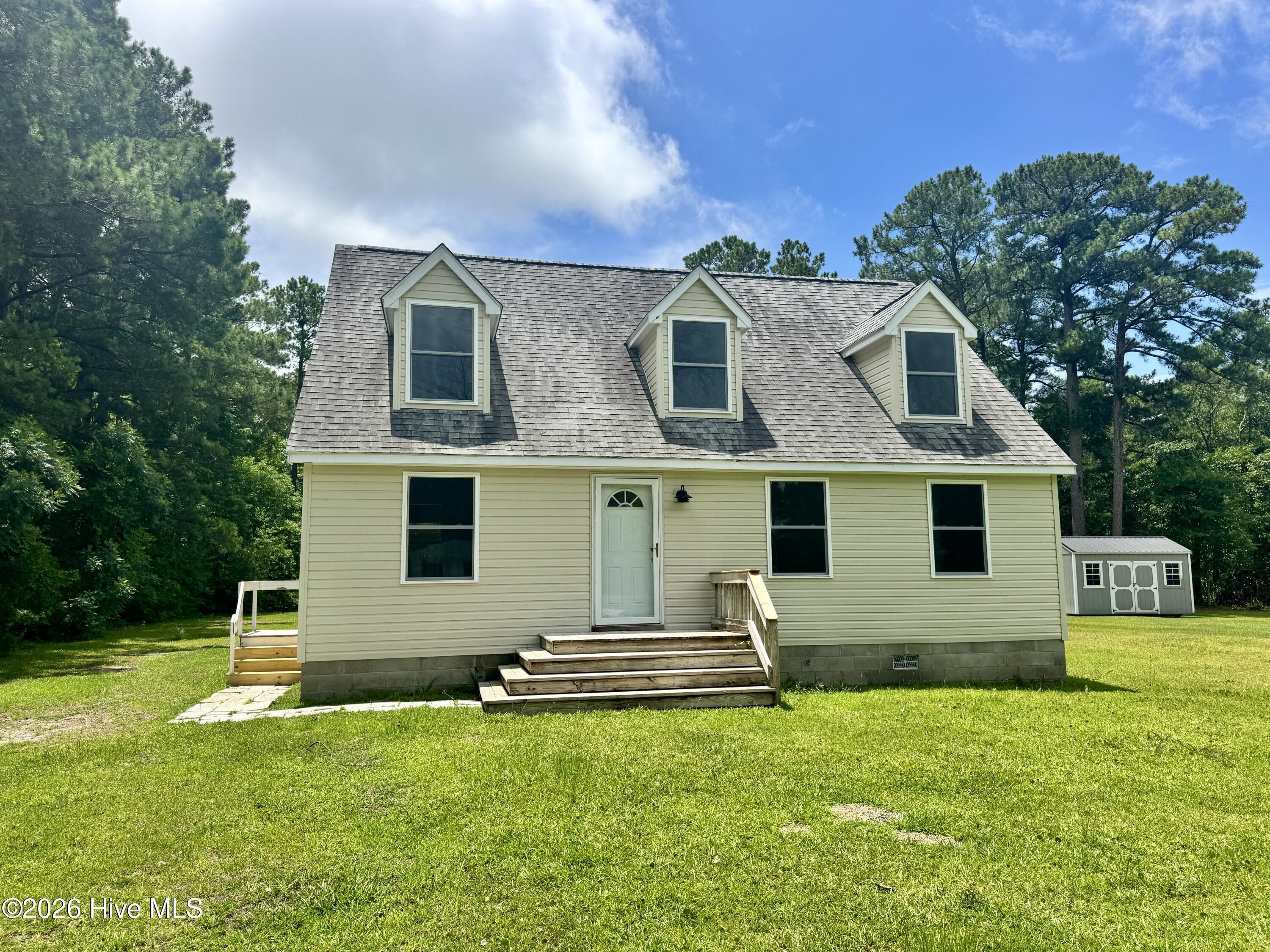 133 Riverside Drive Beaufort, NC 28516 - Photo 1 of 29