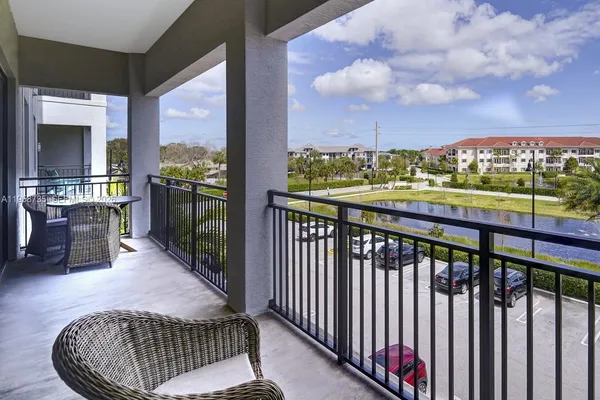 $2,740 | 3333 Central Gardens Circle, Unit ICONIC, Palm Beach Gardens, FL 33418