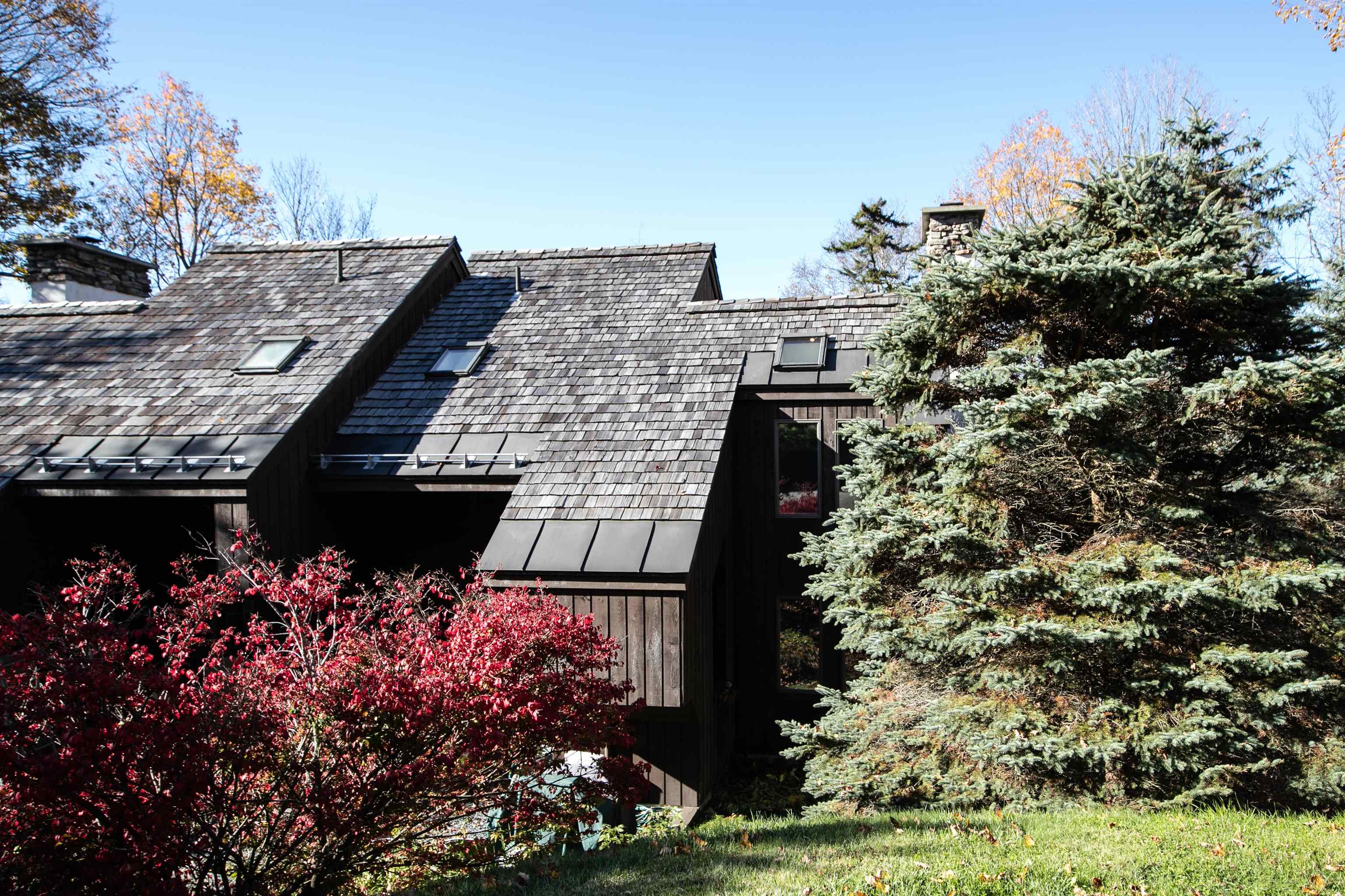 934 East Ash Road, Unit 14 Plymouth, VT 05056 - Photo 1 of 40