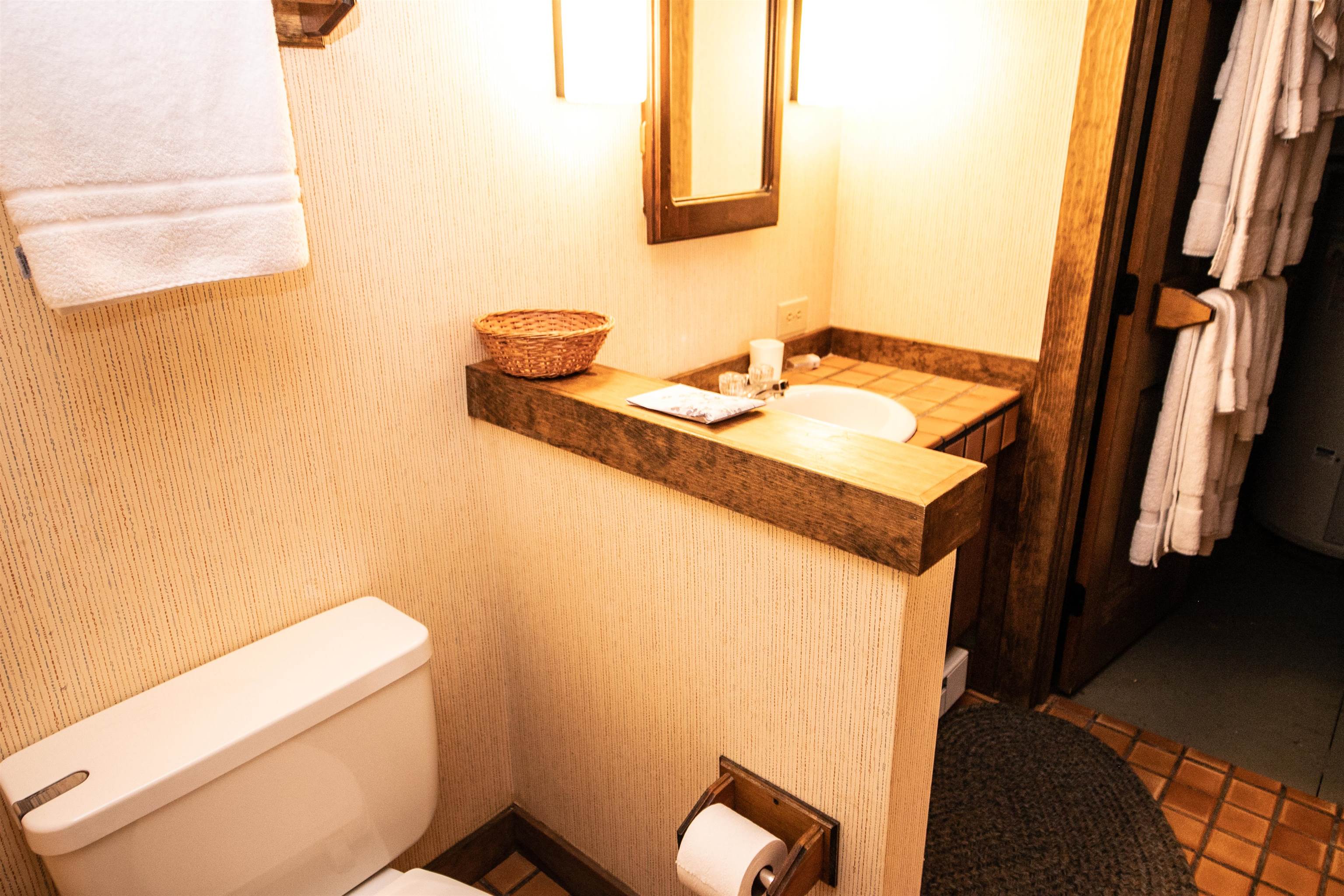 934 East Ash Road, Unit 14 Plymouth, VT 05056 - Photo 32 of 40