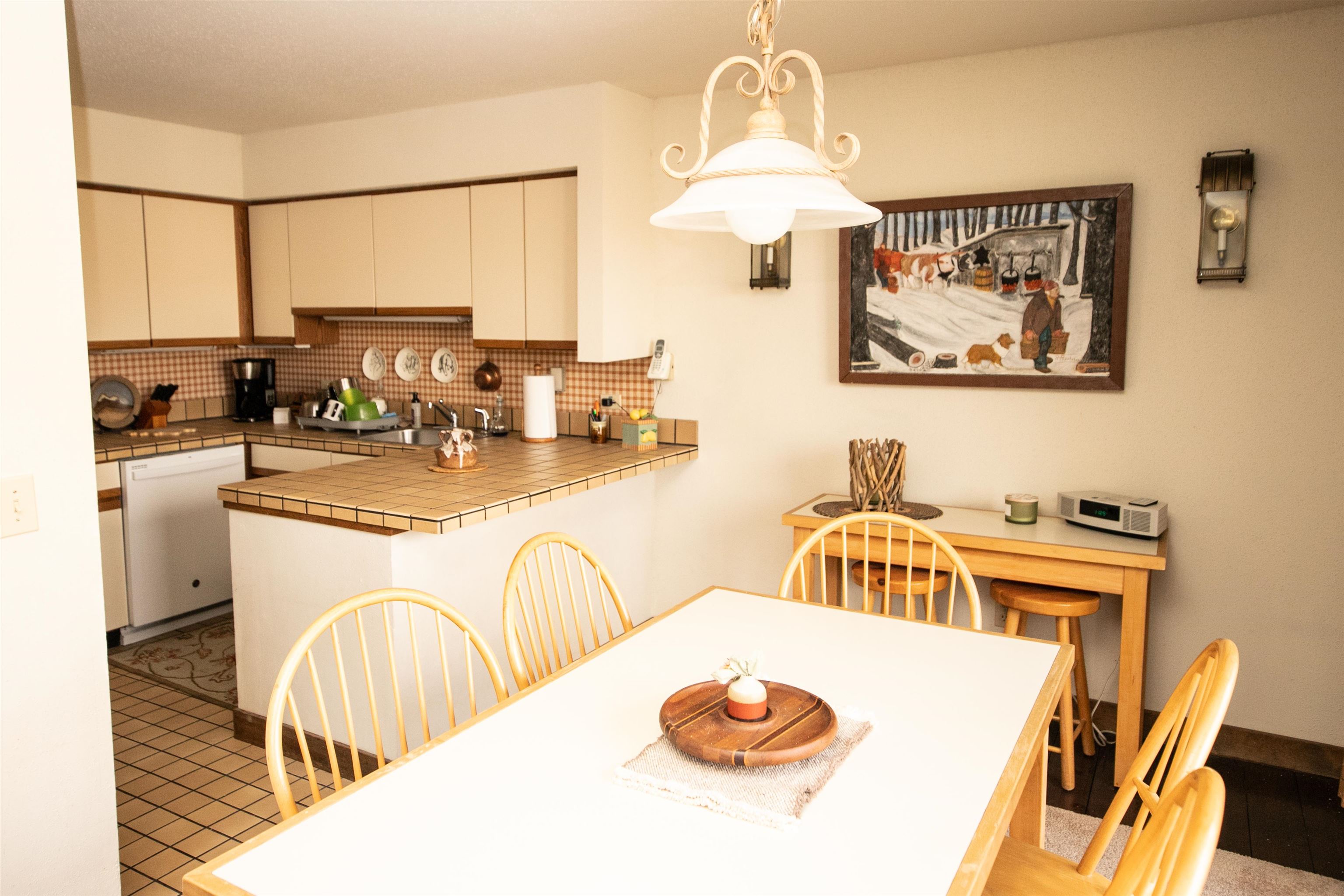 934 East Ash Road, Unit 14 Plymouth, VT 05056 - Photo 7 of 40