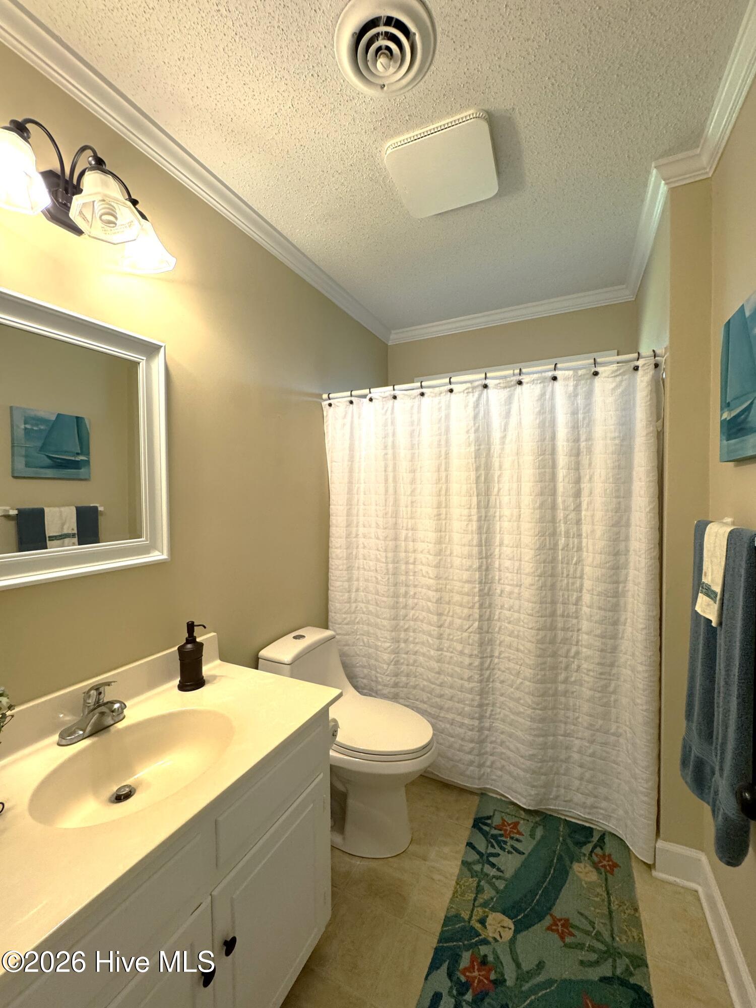 2128 Rivershore Road Elizabeth City, NC 27909 - Photo 32 of 48 Hall Bath
