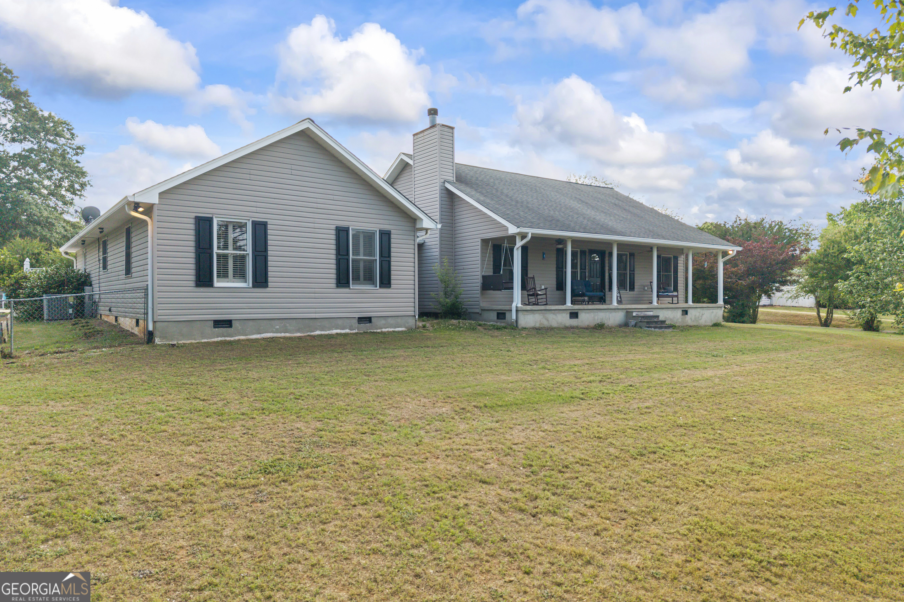 976 Shoal Creek Road Lavonia, GA 30553 - Photo 2 of 48