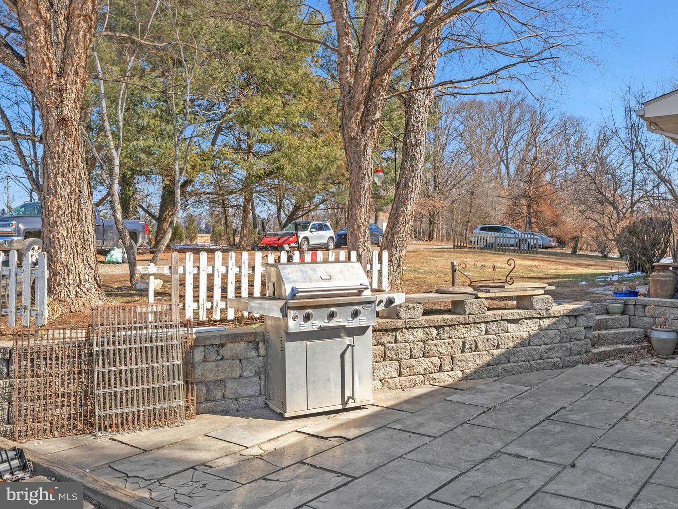 14757 Beamertown Road Purcellville, VA 20132 - Photo 4 of 28 a view of a patio with a yard