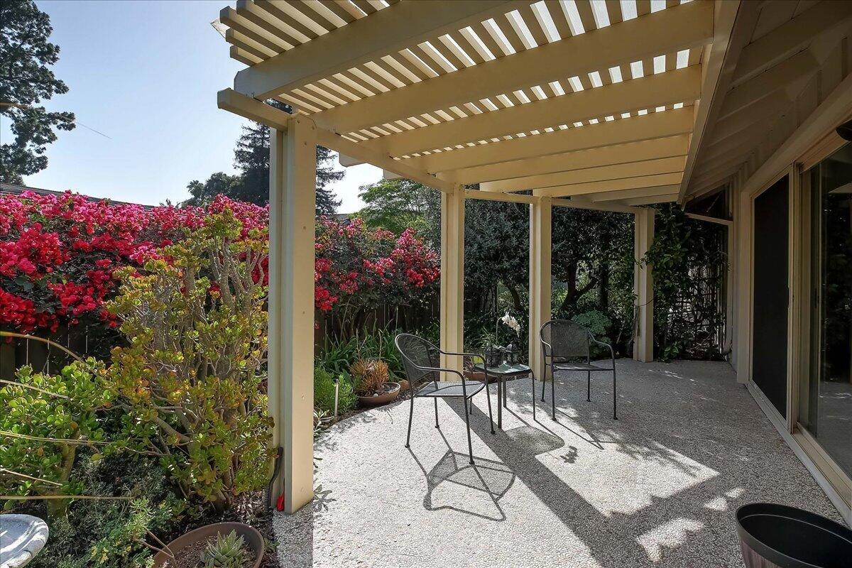 5726 Encina Road, Unit 1 Goleta, CA 93117 - Photo 22 of 36 08-008