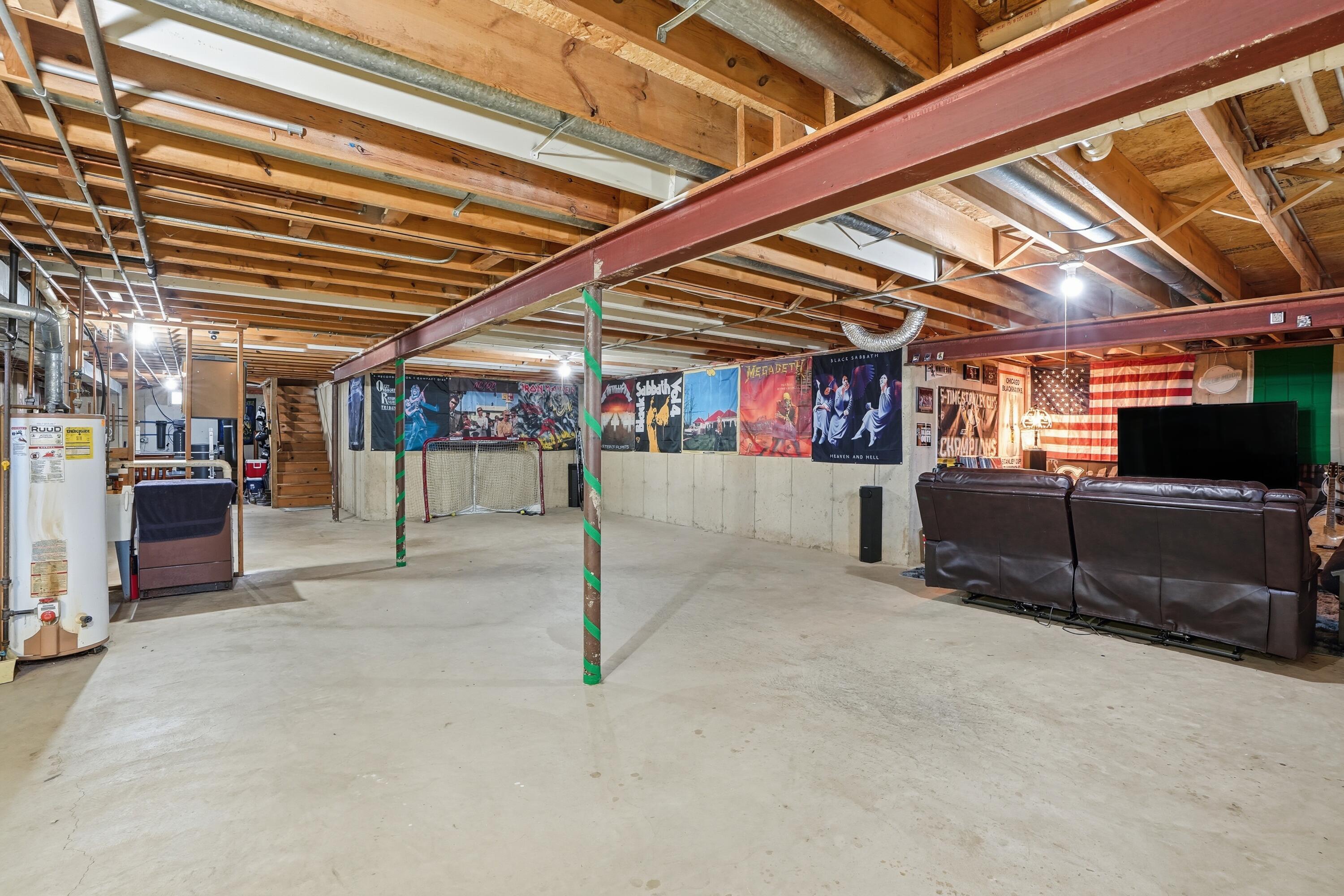 8651 Fulton Place Crown Point, IN 46307 - Photo 20 of 24 3000x2000