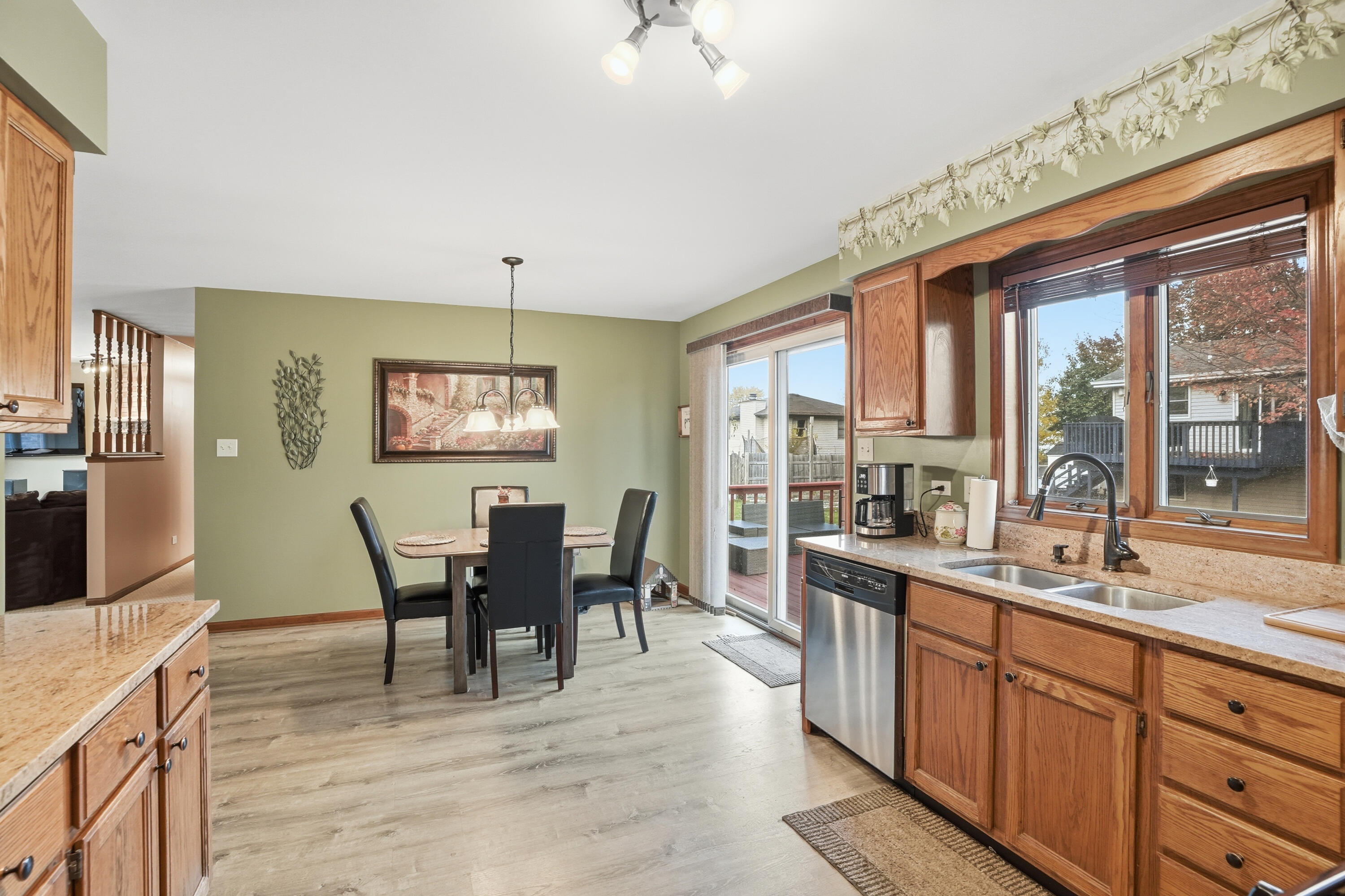 8651 Fulton Place Crown Point, IN 46307 - Photo 10 of 24 3000x2000