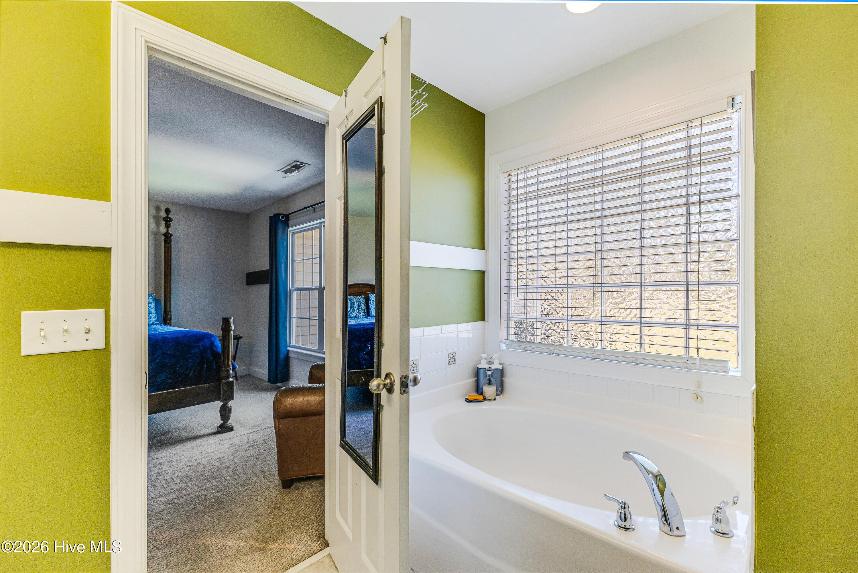 2605 East Boiling Spring Road Southport, NC 28461 - Photo 15 of 27 2605 E Boiling Spring Lake-25