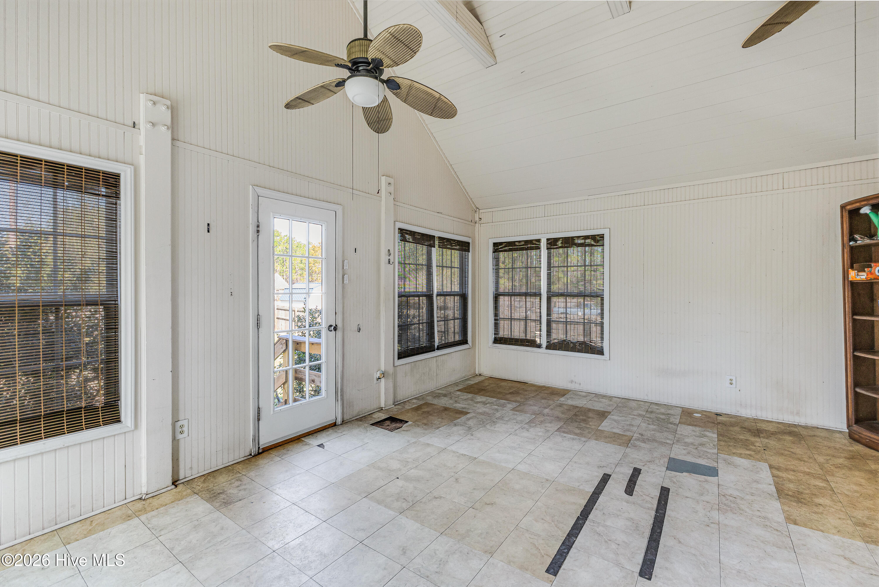 2605 East Boiling Spring Road Southport, NC 28461 - Photo 23 of 27 2605 E Boiling Spring Lake-28