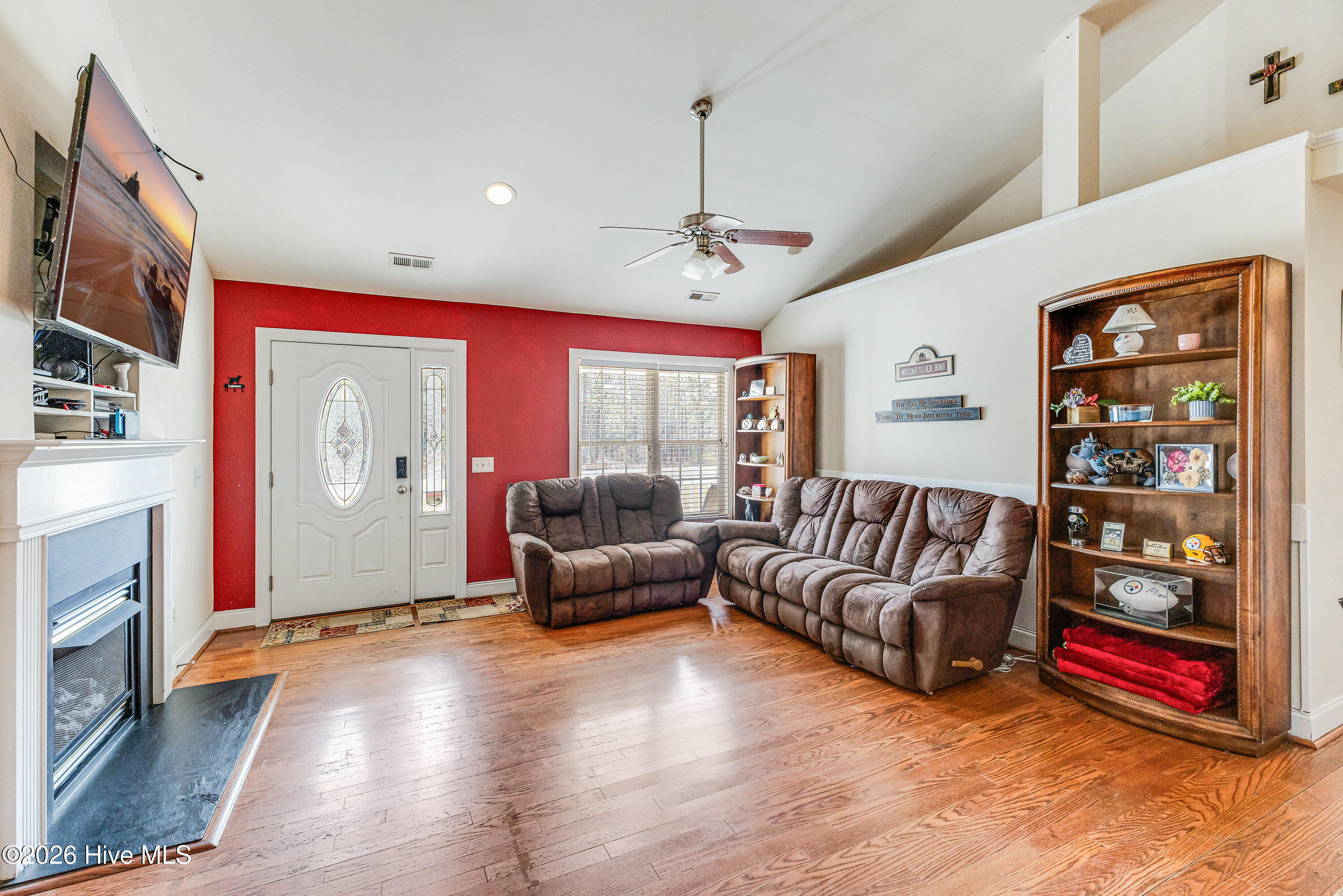 2605 East Boiling Spring Road Southport, NC 28461 - Photo 6 of 27 2605 E Boiling Spring Lake-9