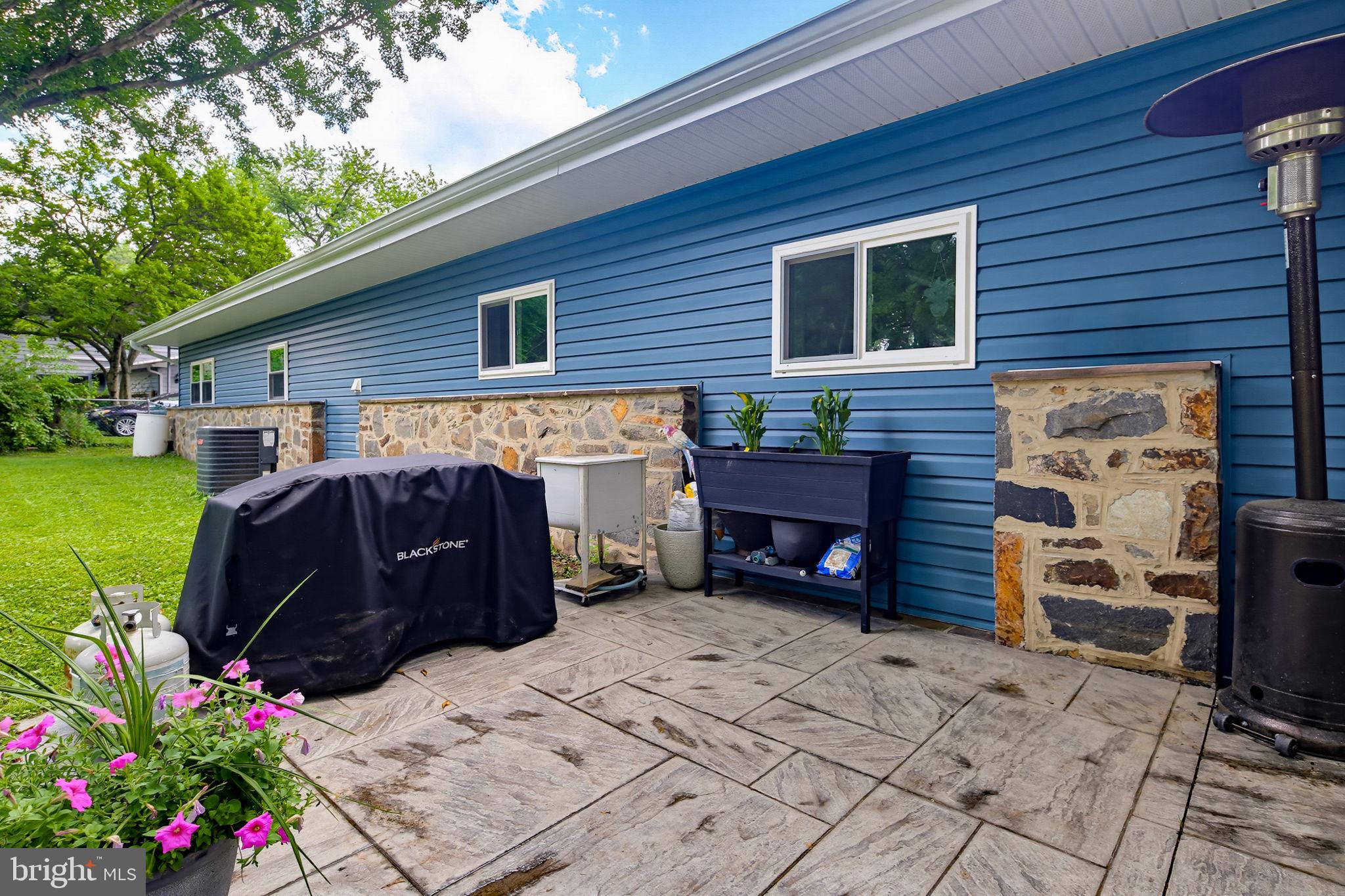 9242 Spring Valley Road Ellicott City, MD 21043 - Photo 38 of 52 Perfect space to grill
