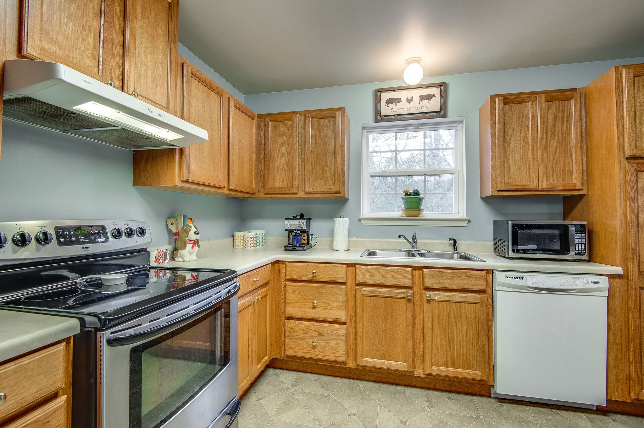 105 Fire Tower Road Dickson, TN 37055 - Photo 11 of 33 Gallery Image 11
