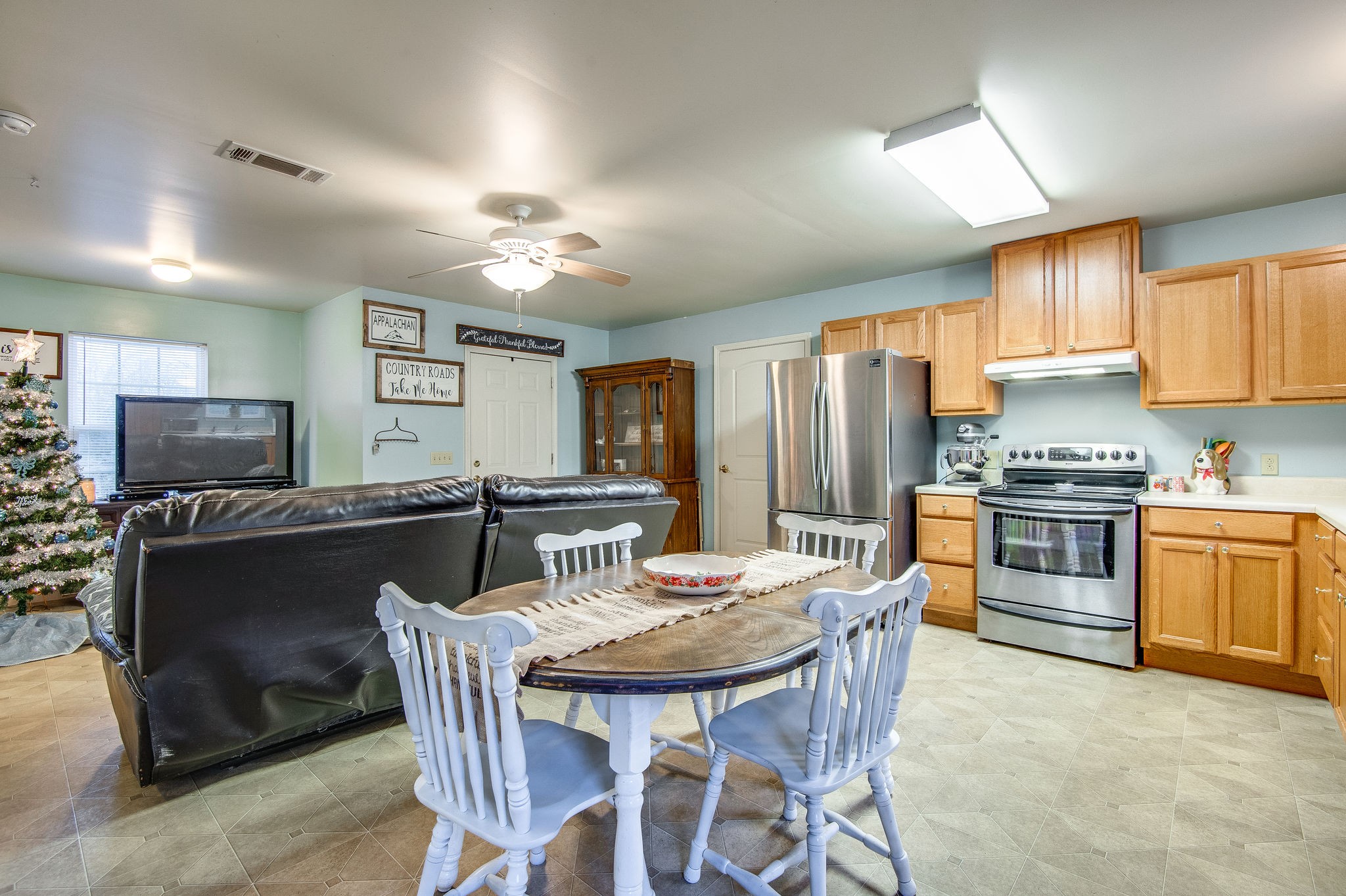 105 Fire Tower Road Dickson, TN 37055 - Photo 8 of 33 Gallery Image 8
