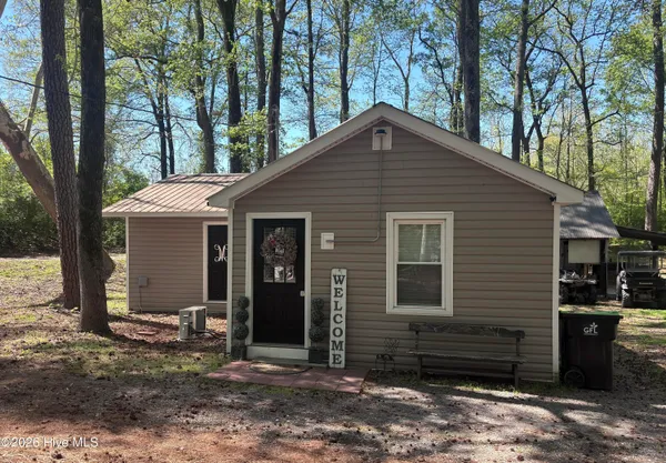 $185,000 | 390 Phillips Hill Road, Conway, NC 27820