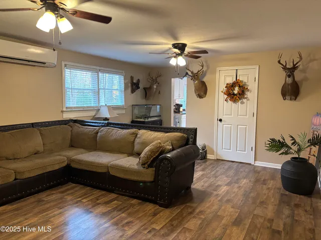 $199,500 | 390 Phillips Hill Road, Conway, NC 27820