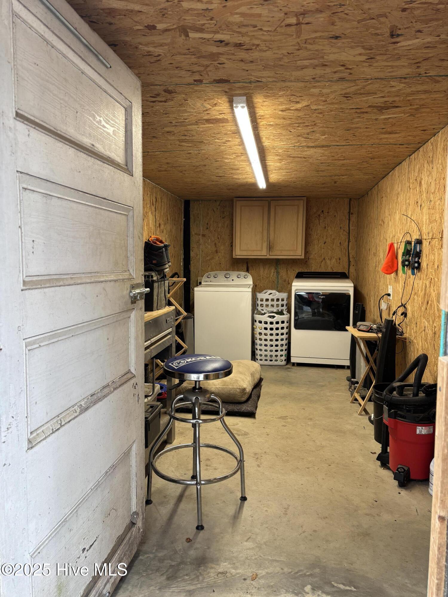 390 Phillips Hill Road Conway, NC 27820 - Photo 28 of 52 The laundry room off the Cookhouse