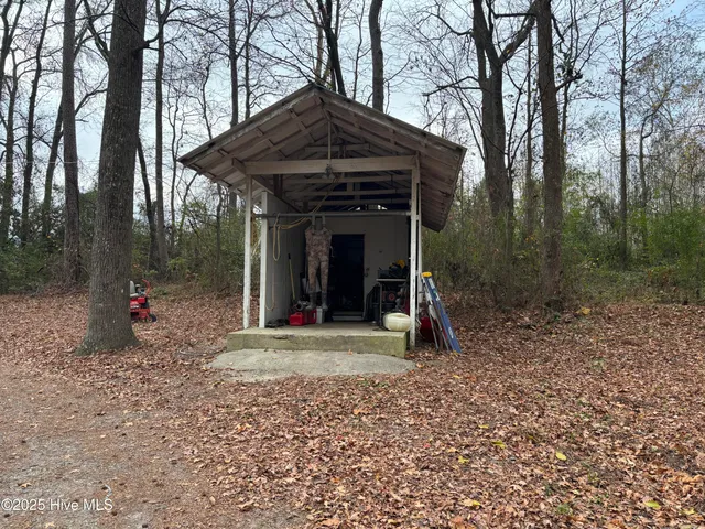 $199,500 | 390 Phillips Hill Road, Conway, NC 27820