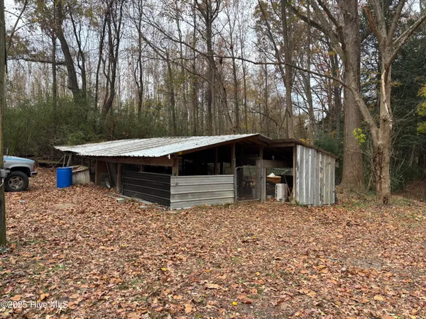 $199,500 | 390 Phillips Hill Road, Conway, NC 27820