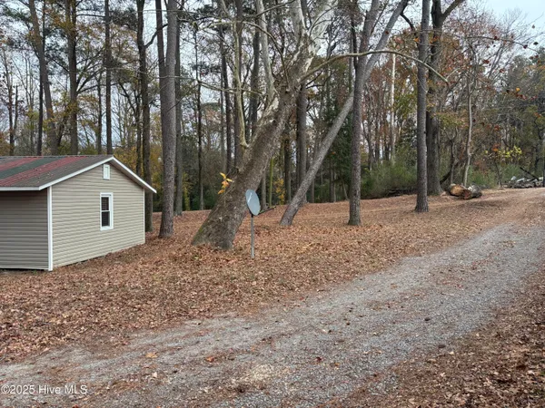 $199,500 | 390 Phillips Hill Road, Conway, NC 27820