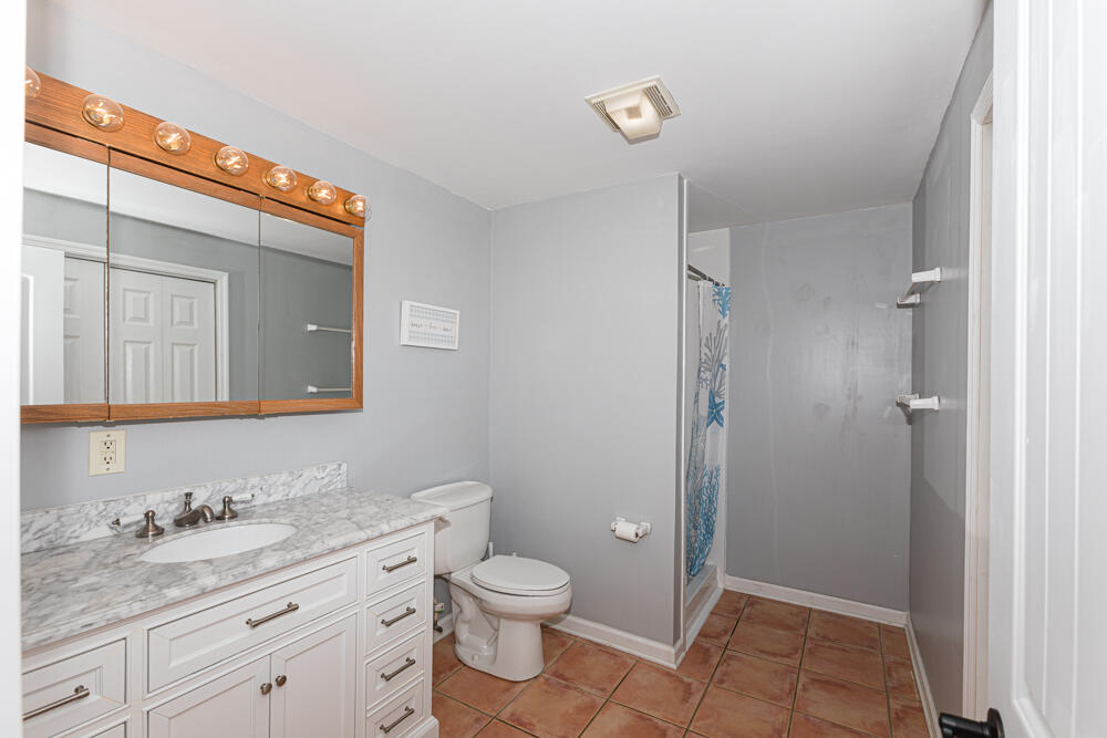 337 Collins Road Paris, KY 40361 - Photo 51 of 96 1F9A4209